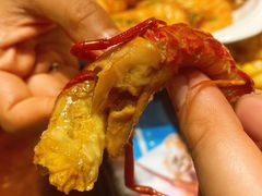 -臻鲜燕海鲜融合餐厅(金陵style店)