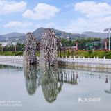 可是远远就看到湖水和其他湖水没什么两样