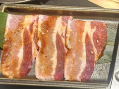 -山川小町·极番烧肉(新地假日广场店)