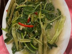 -侠成水上农庄(工业大道店)