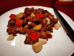 糖蒜炒小羔羊-卫鼎轩·曹公馆(鼓楼店)