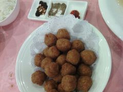 干炸丸子-东兴楼饭庄(六里桥店)