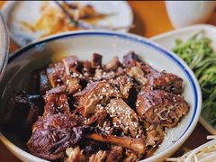 冰糖小麻鸭-小饕荟雅安贡椒鱼鲜馆(广福桥店)