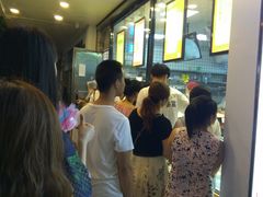等位区-鲍师傅糕点(春熙路店)