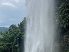 -牛角寨瀑布景区