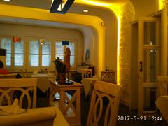 -成桂西餐厅·42年的味道(五大道疙瘩楼店)