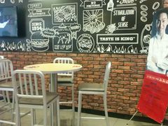 -汉堡王(大连柏威年餐厅店)