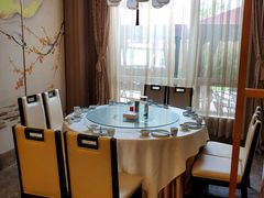 包厢-燕郊烧鸽子(酷车小镇店)