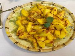 -志龙皇冠吃货椰子铺