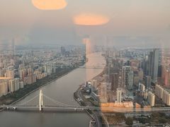 -广州塔卢特斯法国旋转餐厅