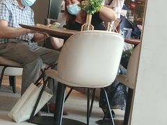 大堂-必胜客(万象城店)