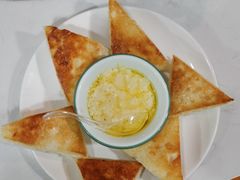 酥油奶渣饼-藏味八珍特色火锅