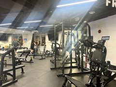 -超鹿运动(达信大厦店)