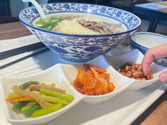-味一楼兰州拉面(机场一店)