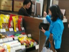 -上海市长春食品商店(淮海中路店)