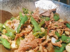 -费大厨辣椒炒肉(万家丽一店)