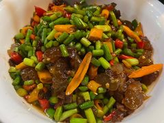 -昱龙大盆牛蛙馆(三兴街总店)