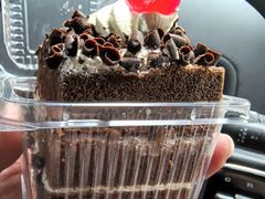 -红宝石·鲜奶小方·海派西点房(长阳店)