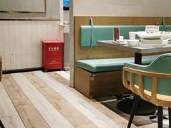 大堂-姚姚酸菜鱼·金戈戈香港豉油鸡(喜荟城联名店)