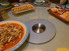 -乡村馕坑肉·烧烤·新疆菜·本地人更爱吃(阿勒泰首店)