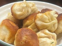 特色葱煎包-赵宝美煎包店