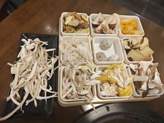 -菌乡缘·野生菌蒸汽鱼火锅(江边夜市店)