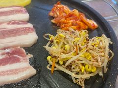 -彭妈家•韩国烤肉料理(张杨路店)