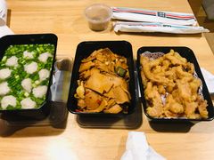-粥全粥到海鲜家常菜(瞿塘峡路店)