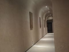 -灸春堂·艾灸·痛症·整脊连锁(之江银泰店)
