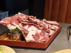 -铭牛烧肉·和牛海鲜自助(高新月牙湖店)