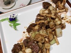 慢火烧雪花牛肉-尚一汤 广东炖汤(金桥国际店)