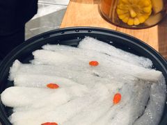 竹笙-好彩猪肚鸡(正弘城店)