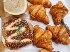 -万利隆·活力烘焙(人民路店)