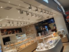 面包甜点陈列柜-好利来(龙首印象城店)