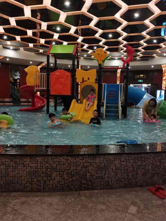 御池宫(明发新城店)-"交通很便利,出了隧道就到了.停车场相对而.