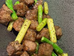 芦笋黑椒牛肉粒-禾绿寿司(星光68广场店)