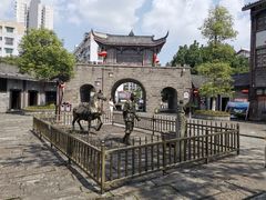 -南关石牌坊古镇