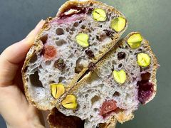 樱桃欧包-面包与我Bread Or Me(长城汇店)