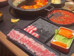 -晓宇重庆火锅(西安荟聚店)