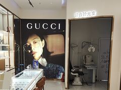 -J-Optical佳视明眼镜·蔡司视觉(青岛金茂览秀城店)