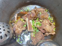 -茸梅路右拐龙虾-农家菜(松江店)