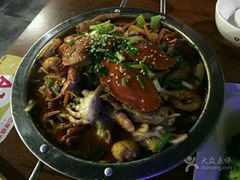 -赖胖子肉蟹煲(临川万象新城店)