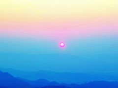 -紫鹊界梯田景区