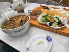 -德元兰州纯汤牛肉面(龙阳路店)