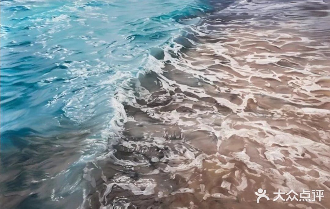 可曾听闻一笑百花开，喜欢画冰山的美女画家😙