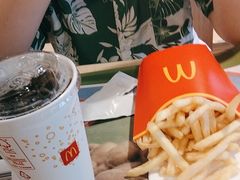 -麦当劳(军博店)
