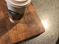 -星巴克(迪士尼小镇店)