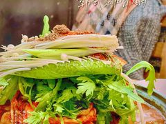-喇喇排骨火锅·传统韩式脊骨汤(望京西园总店)