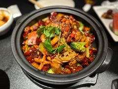 -辣尚瘾·烤鱼·新川菜(牡丹园直营店)