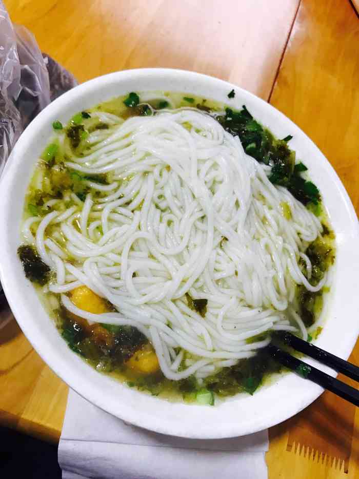 遵义特色羊肉米粉(交桂巷店)-"粉不是贵阳的粉,辣椒不香,没有泡菜 汤